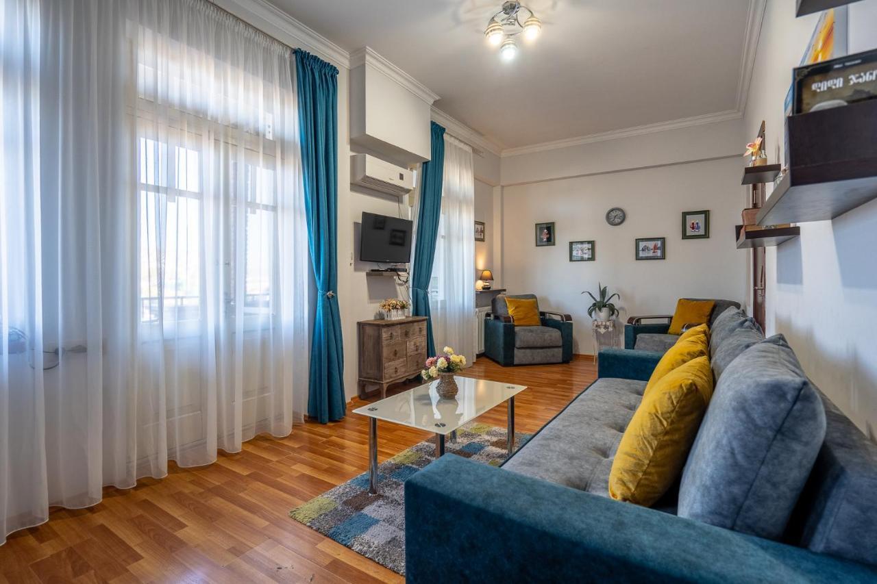 Golden View Apartment Τυφλίδα Εξωτερικό φωτογραφία